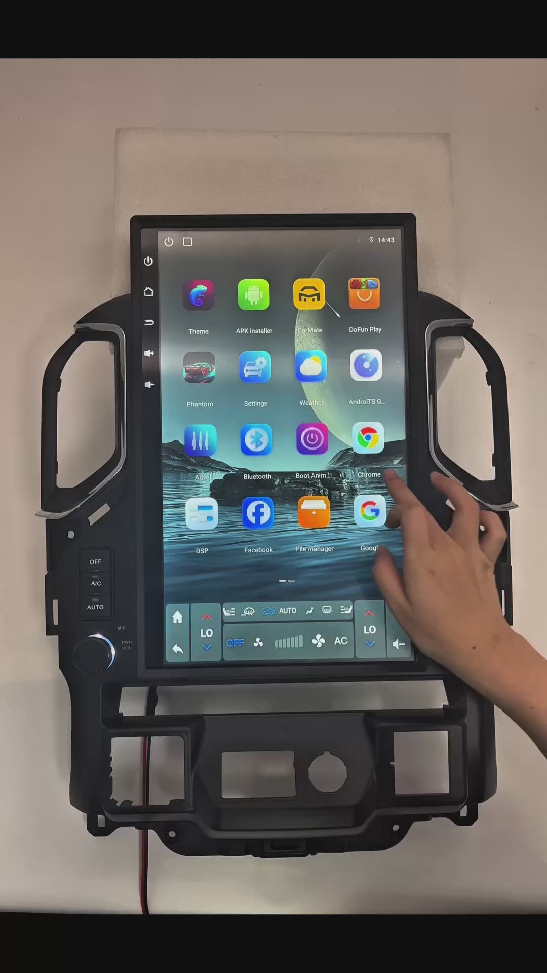 17" | GMC Sierra Chevrolet Silverado | 2019-2023 | Android 13 | Tesla Screen Car Radio